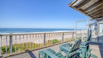 Condo, varias camas (Searidge D2) | Balcón