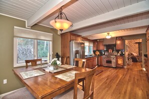 تناول الطعام