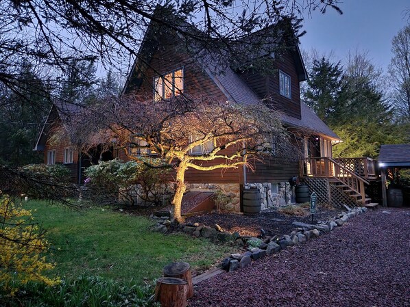 المنشأة من الخارج