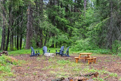 Dog-friendly lakefront home near skiing with mountain view, firepit & wood stove