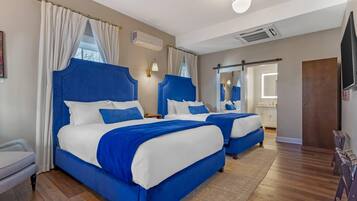 Standard Room, 2 Queen Beds, Non Smoking