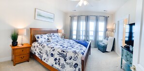 4 bedrooms, desk, iron/ironing board, travel crib