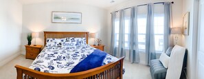 4 bedrooms, desk, iron/ironing board, travel cot