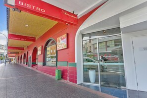 Restaurant - Meridian Hotel (Hurstville)