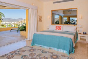 4 bedrooms, in-room safe, travel cot, free WiFi - Villa Dos Vistas: Huge Pool Deck w/ Ocean Views. Cook Available. Promos availabl (Cabo San Lucas)