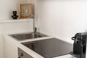 Deluxe-Apartment, 1 Schlafzimmer | Eigene Küche | Großer Kühlschrank, Ofen, Herdplatte, Geschirrspüler