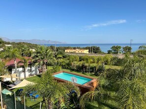 Alberca al aire libre 