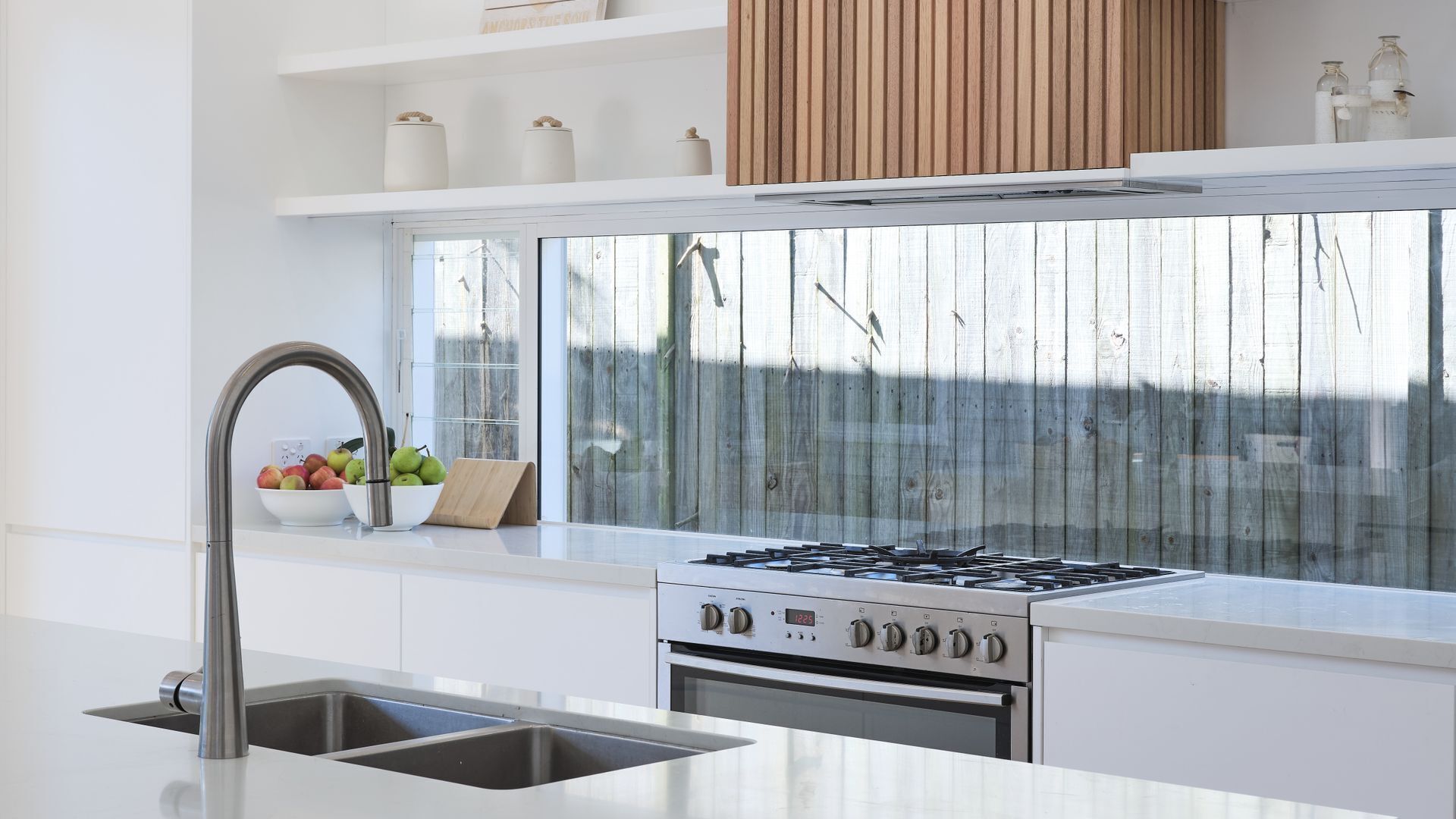 Bareena by Beach Stays — image 6