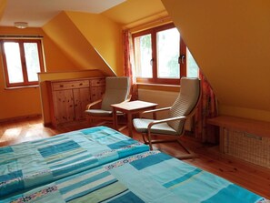 1 Schlafzimmer, Reisekinderbett, WLAN, Bettwäsche