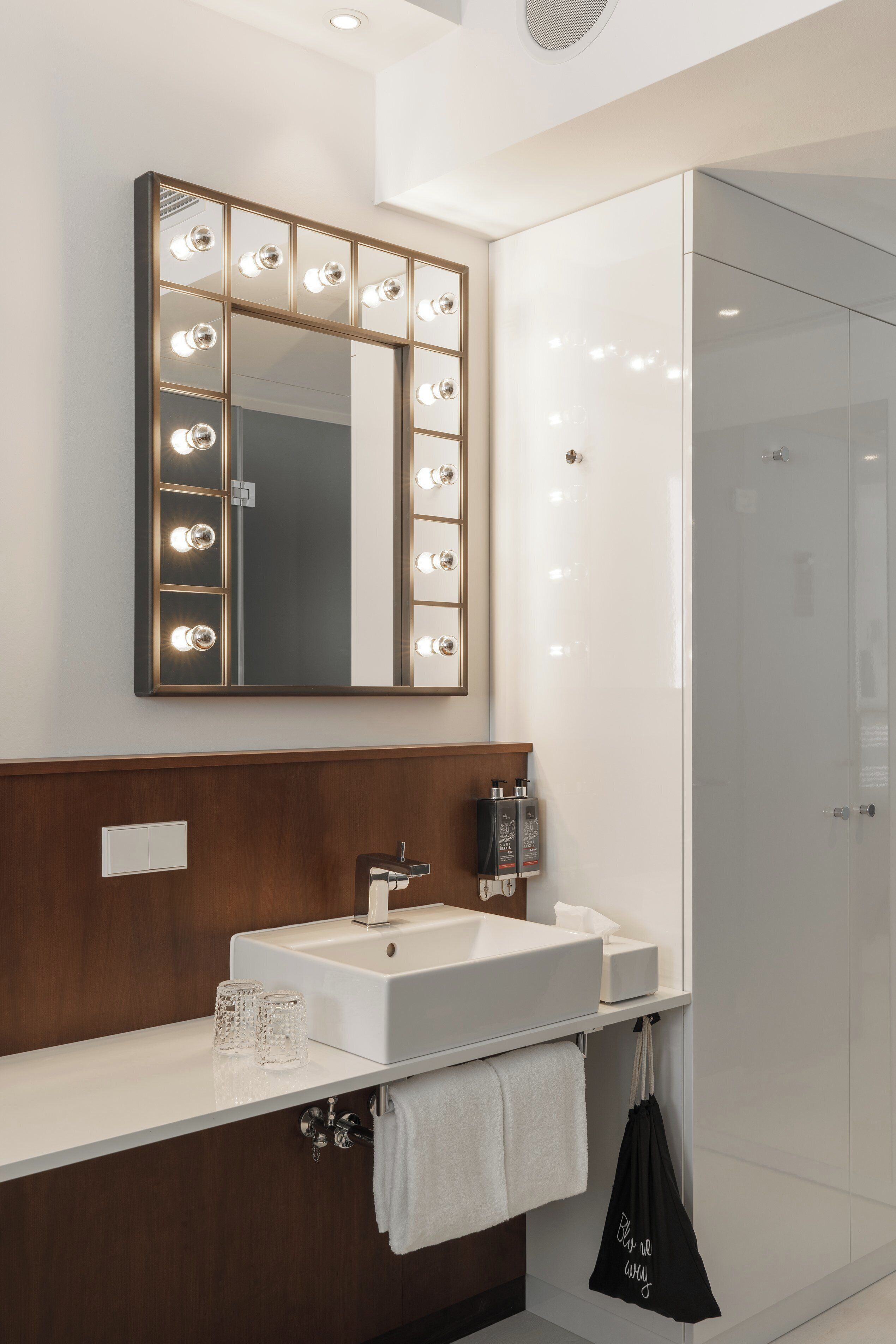 wow room | bathroom | shower, rainfall showerhead, designer toiletries, hair dryer