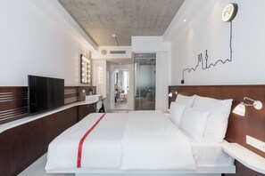 Room, 1 Queen Bed (Cosy Room) - Ruby Ella Hotel Cologne by IHG (Cologne)