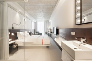 Room, 1 Queen Bed (Band Room) | Premium bedding, in-room safe, individually decorated - Ruby Ella Hotel Cologne by IHG (Cologne)
