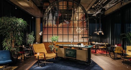 Ruby Ella Hotel Cologne