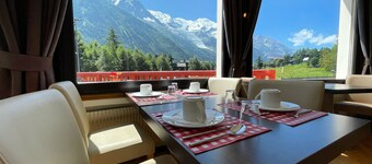 Chalet Hôtel La Sapinière