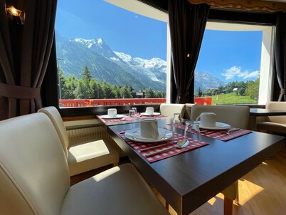 Chalet Hôtel La Sapinière