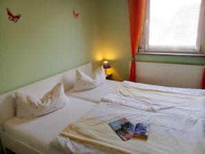 2 Schlafzimmer, Bettwäsche