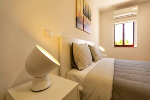 2 bedrooms, iron/ironing board, travel crib, WiFi