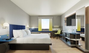Desk, laptop workspace, iron/ironing board, free WiFi - Microtel Inn & Suites by Wyndham Lac-Megantic (Lac-Megantic)