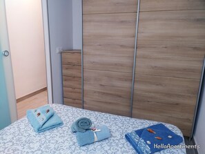 1 bedroom, iron/ironing board, internet, bed sheets