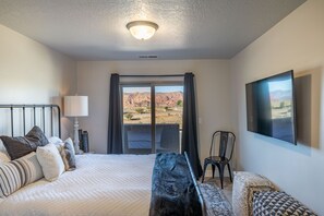 4 habitaciones, tabla de planchar con plancha y wifi gratis 