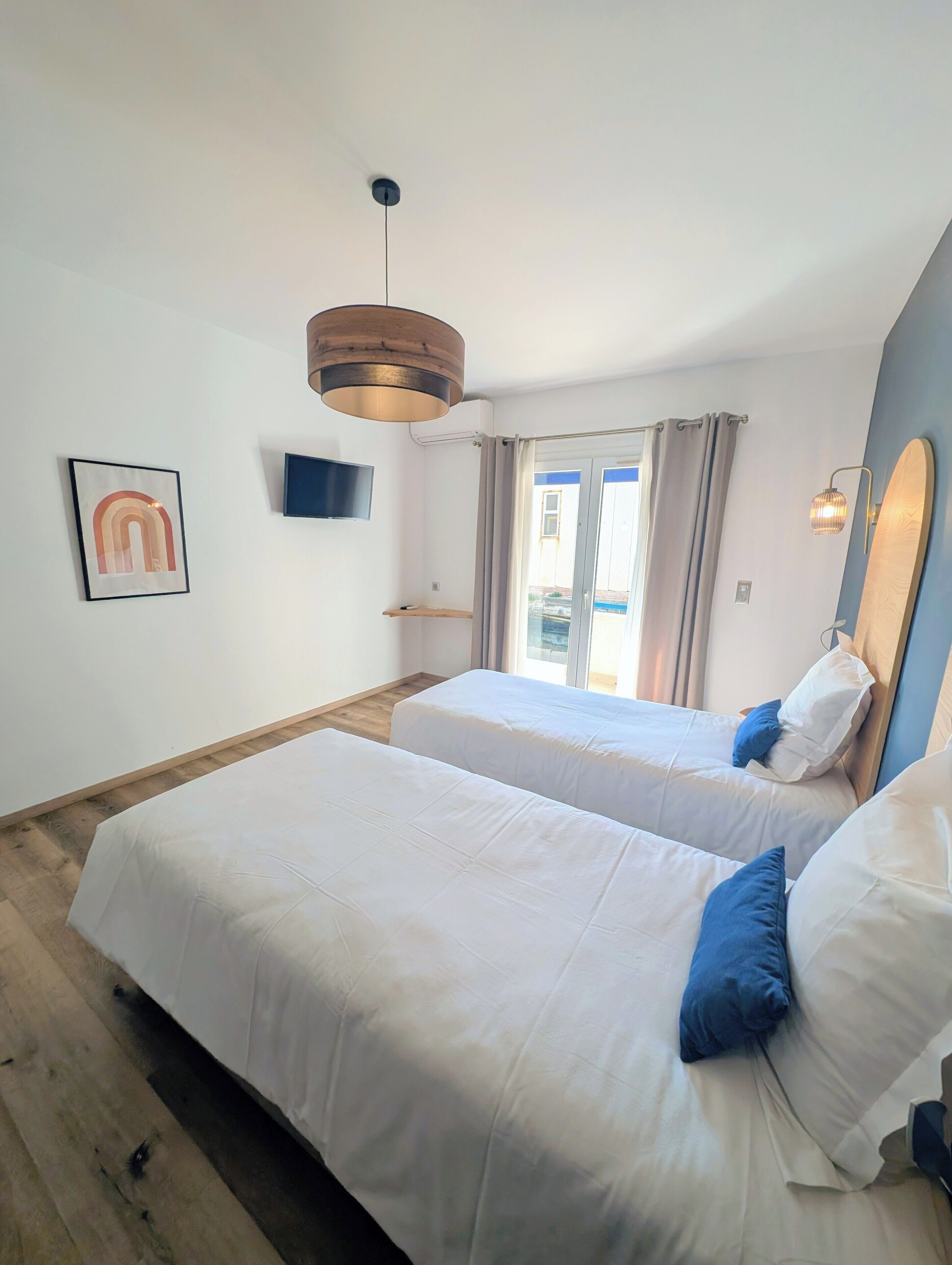 comfort twin room | premium bedding, minibar, in-room safe, desk