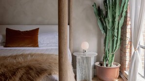 Fer et planche à repasser, Wi-Fi gratuit, draps fournis