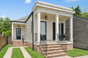 Exterior - Relaxing Home | Heated Pool & Spa (New Orleans)