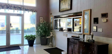 Entrada interior. Southern Belle Inn