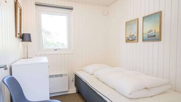 3 bedrooms