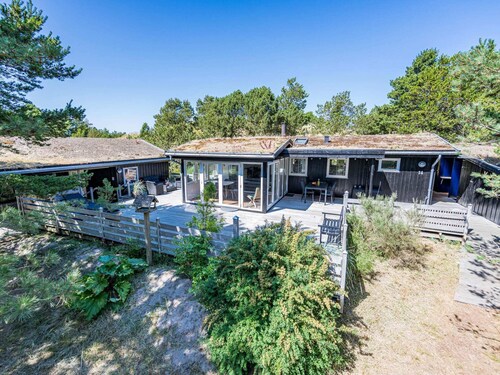 4 Person Holiday Home in Blavand