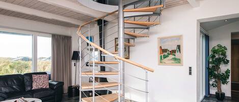 House | Interior