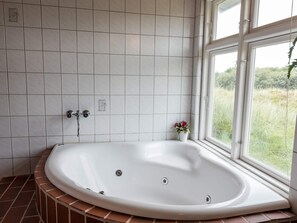 House | Spa treatment
