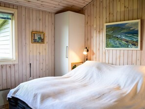 3 bedrooms, individually furnished - 6 Person Holiday Home on a Holiday Park in Løkken (Lokken)