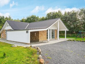 House | Exterior - Holiday Home in Ansager (Ansager)