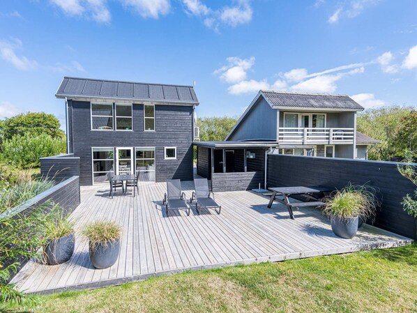 House | Exterior