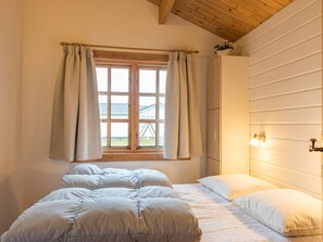 3 slaapkamers, individueel gemeubileerd, beddengoed