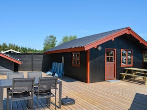 Exterior - 8 Person Holiday Home on a Holiday Park in Blokhus (Blokhus)