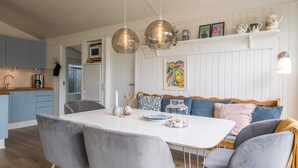 House | Dining