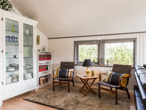 DVD player - 6 Person Holiday Home on a Holiday Park in Blokhus (Blokhus)