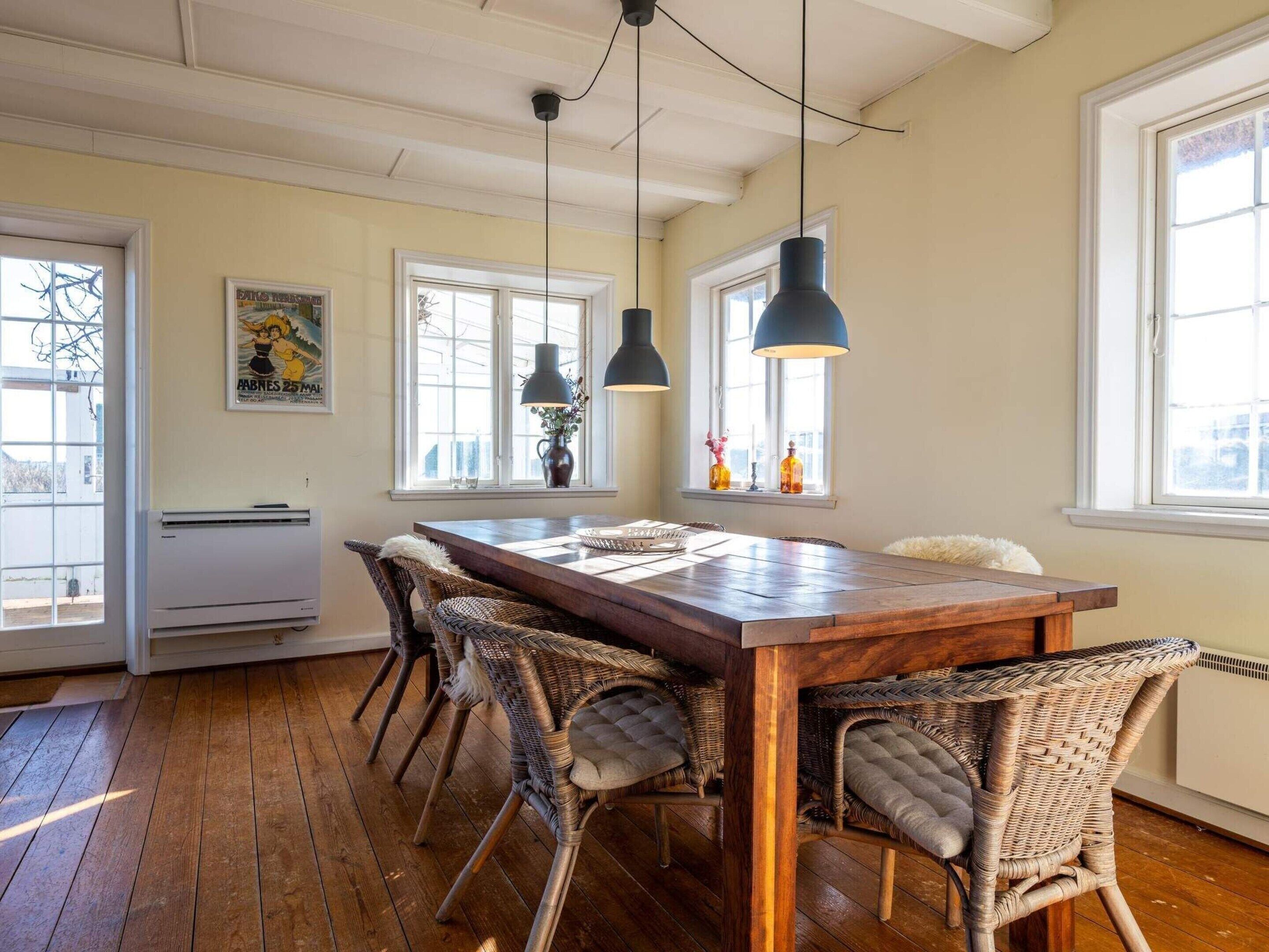House | Dining