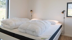 House - 6 Person Holiday Home in Fano (Fano)