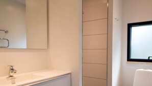 House | Bathroom - 6 Person Holiday Home in Fano (Fano)