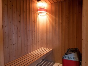 House | Sauna - 5 Person Holiday Home in Fano (Fano)