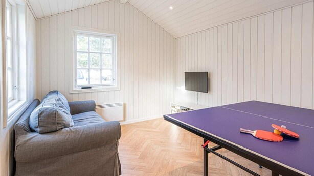 Games room - 10 Person Holiday Home in Blavand (Blavand)