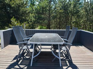 Balcony - 6 Person Holiday Home on a Holiday Park in Blokhus (Blokhus)