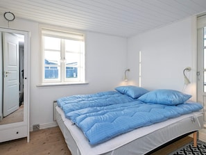 3 bedrooms, individually furnished - 6 Person Holiday Home in Løkken (Lokken)