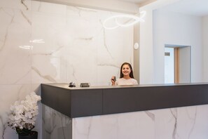 Reception - Arena Apart-hotel (Poliana)