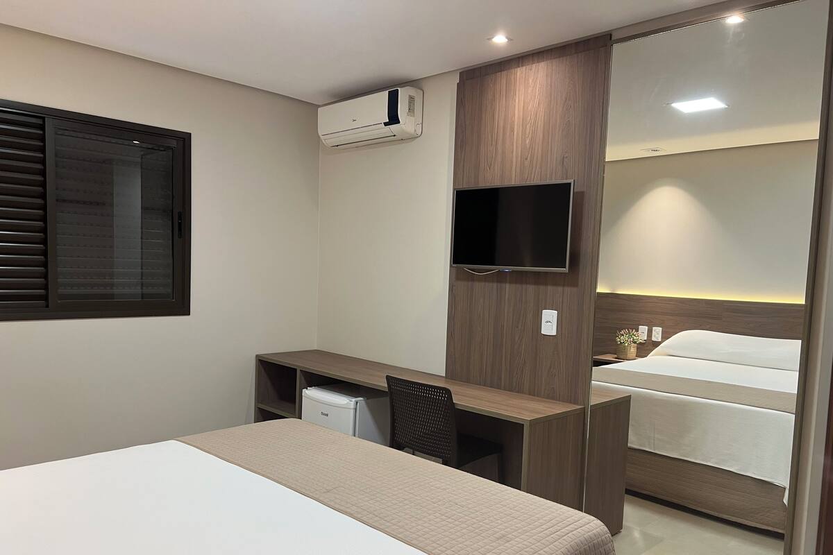 Comfort Double Room | Minibar, desk, laptop workspace, WiFi (free)