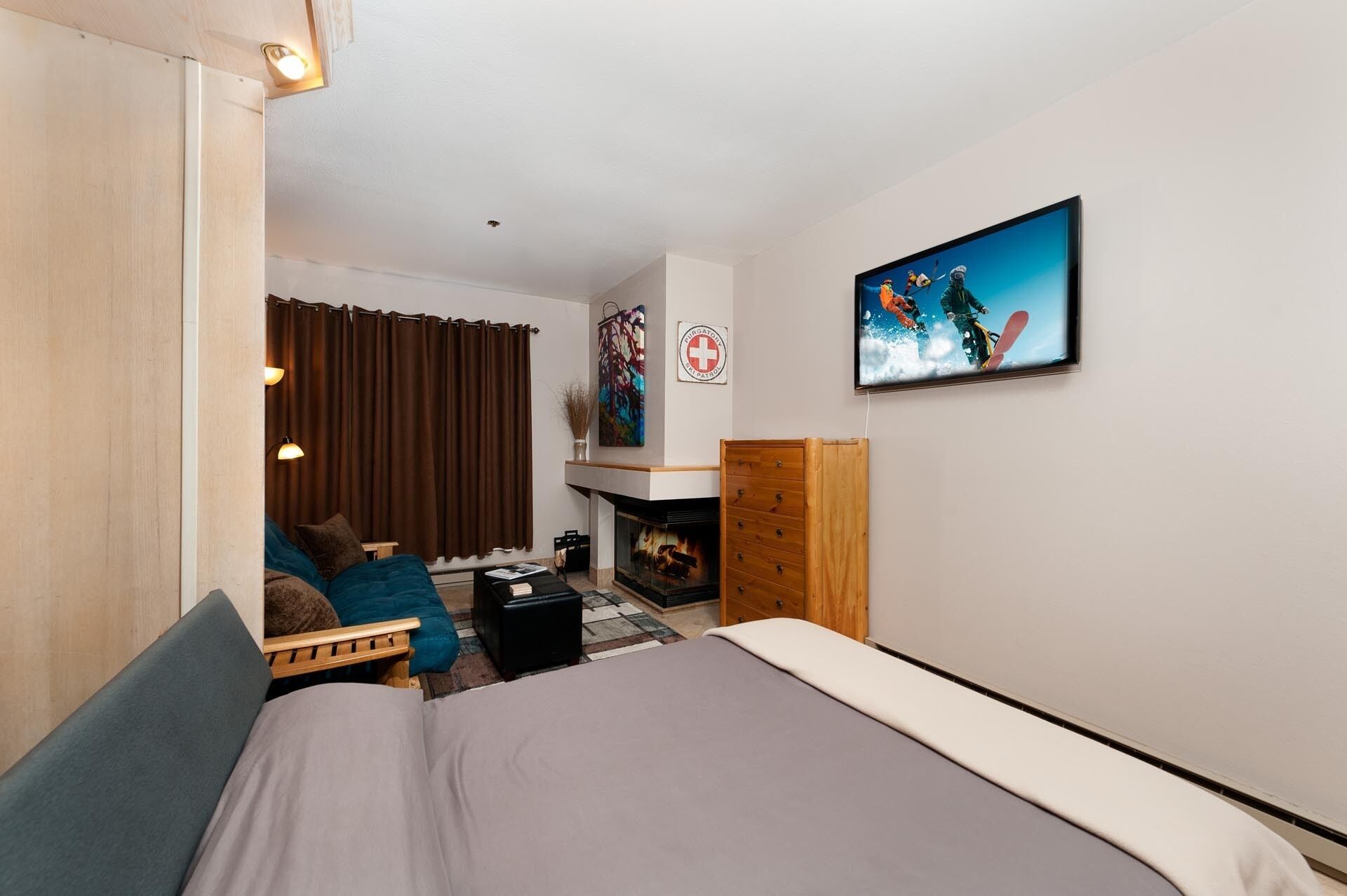 免费 WiFi、床单