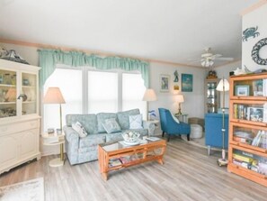 TV - Direct Bay front home with 2 community pools and tennis (Ocean City)